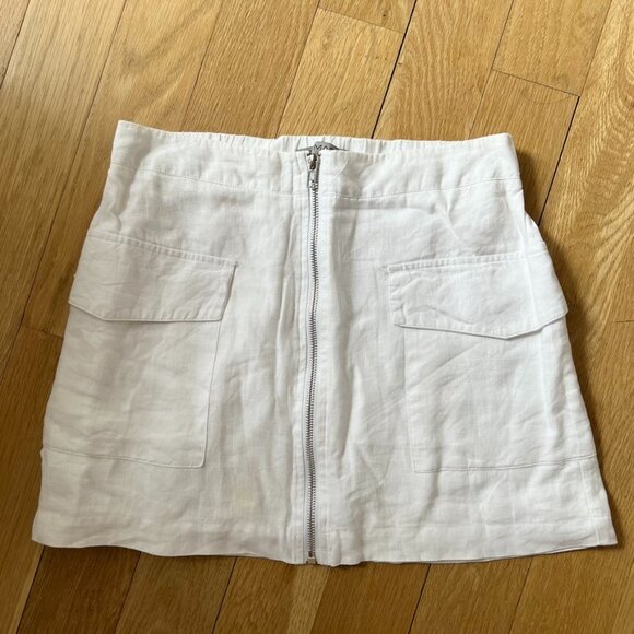 CARMAR WHITE LINEN MINI SKIRT - Picture 1 of 4